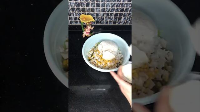 Очень сытный и вкусный салат советую всем смотреть онлайн