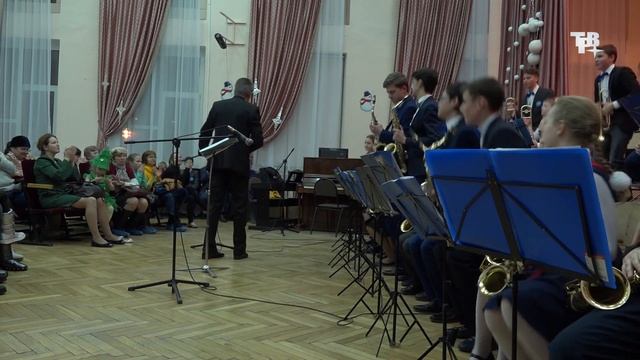 Новогодний джаз смотреть онлайн