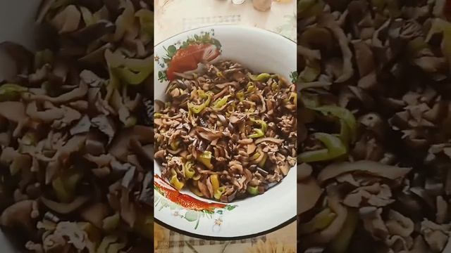 Корейский салат из баклажан на зиму. смотреть онлайн