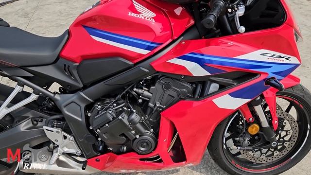 รีวิว CBR650R E-Clutch สปอร์ตคลัทช์ไฟฟ้า มือเดียวในเมืองยังเอาอยู่ смотреть онлайн