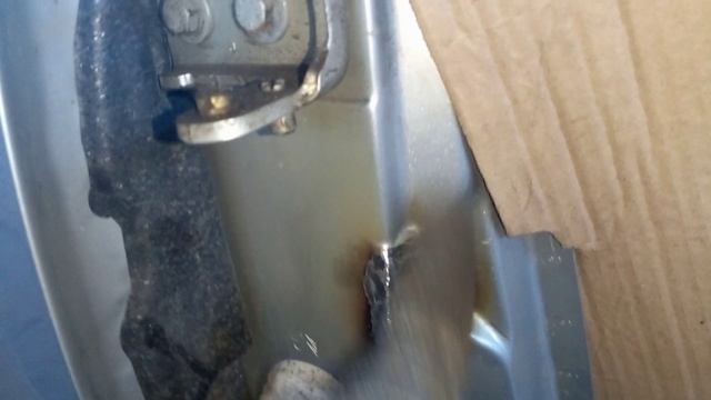 ситроен с3 сварил крепление фиксатора двери. смотреть онлайн