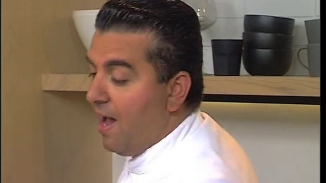 Buddy Valastro 'The Cake Boss' makes a Tiramisu смотреть онлайн