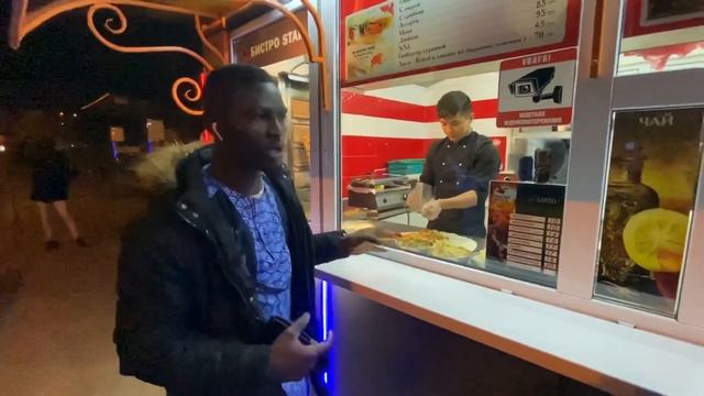 Best shawarma joint in Odessa. (Самая хорошая шаурму в Одессе) смотреть онлайн