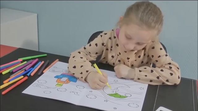 Живые раскраски Devar Kids с дополненной реальностью смотреть онлайн