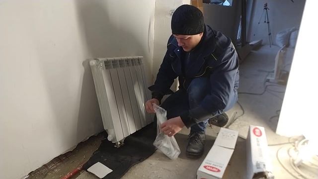 RIFAR алюминиевый радиатор с нижним подключением.Обзор смотреть онлайн