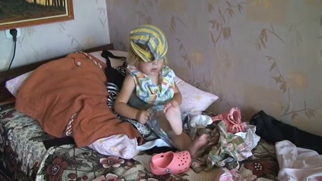 Sale!!! Кира на распродаже.avi смотреть онлайн