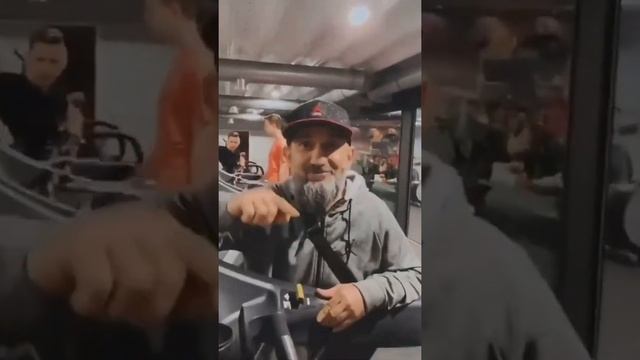 ЧОРШАНБЕ ЧОРШАНБИЕВ -ГОНИТ ВЕС смотреть онлайн