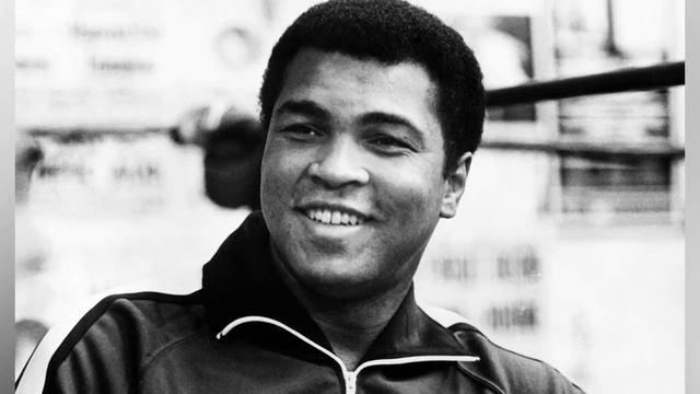 Краткая биография Мухаммеда Али смотреть онлайн