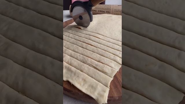 🥖 Слоёные сырные палочки смотреть онлайн