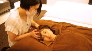 Массаж маслами верхней части тела