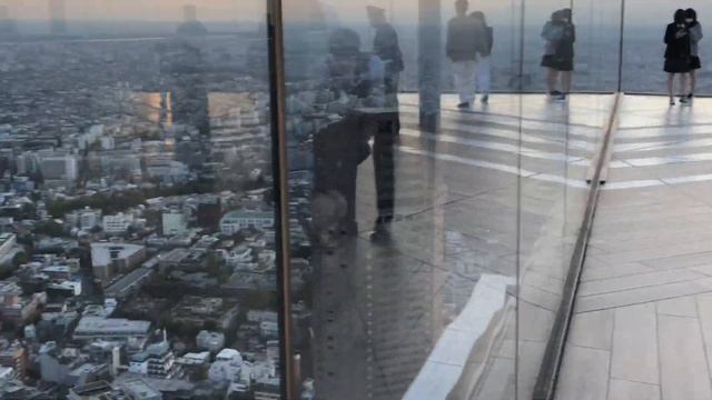 SHIBUYA SCRAMBLE SQUARE смотреть онлайн