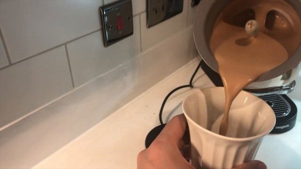 Hotel Chocolat Velvetiser Unboxing & Review