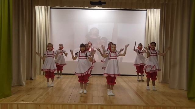 Танец "Милашки - неваляшки" смотреть онлайн