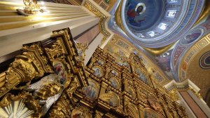 Митрополит Донецкий и Мариупольский Владимир провёл Рождественскую службу