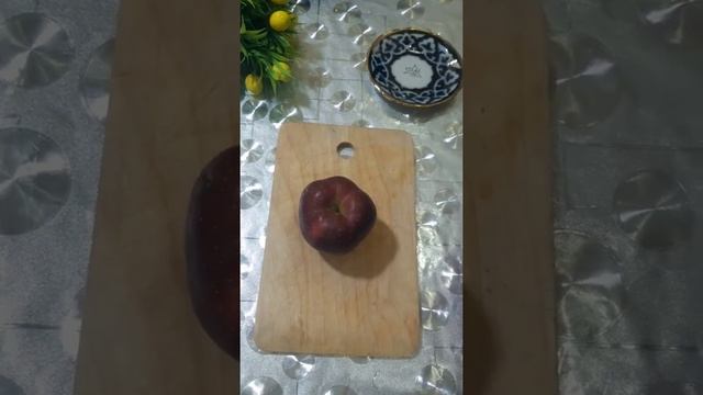 Eng oson usulda ,5daqiqada olmali pirog tayyorlash //Яблочный пирог//Apple pie.....👌👌👌 смотреть онлайн
