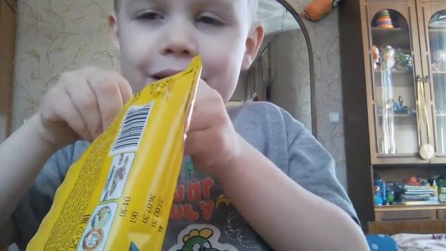 Распаковка круассанов Губка Боб) смотреть онлайн