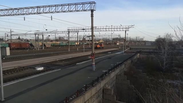 Железнодорожный кран(?) на ст. Орск (24.11.20) смотреть онлайн