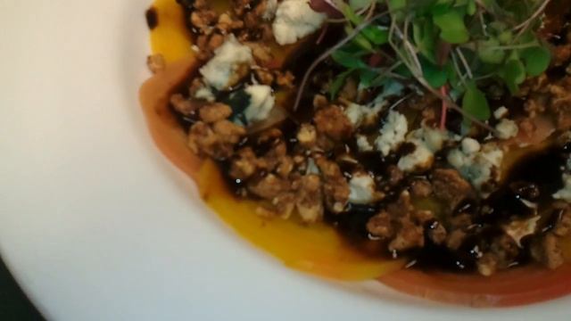 Beet not Beef Carpaccio смотреть онлайн
