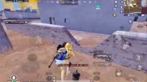 ГОНКА ВООРУЖЕНИЙ В МЕТРО РОЯЛЬ  А ЧЕ ТАК МОЖНО БЫЛО  PUBG MOBILE  METRO ROYALE