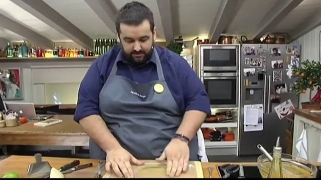 ROBINFOOD / Carpaccio de cigalas rebelde + Pata de pollo con coles y castañas смотреть онлайн