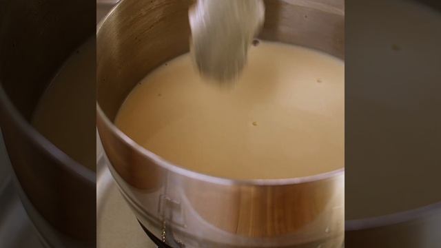 Easy! Caramel Banana Milk Pudding #Shorts смотреть онлайн