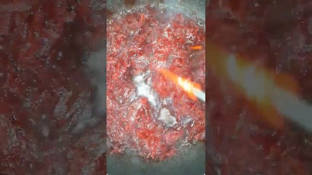 На обед у нас сегодня ДОМАШНИЙ БОРЩ 🍽️😋 ПРОБУЙТЕ, ГОТОВЬТЕ С УДОВОЛЬСТВИЕМ 👌😉 смотреть онлайн