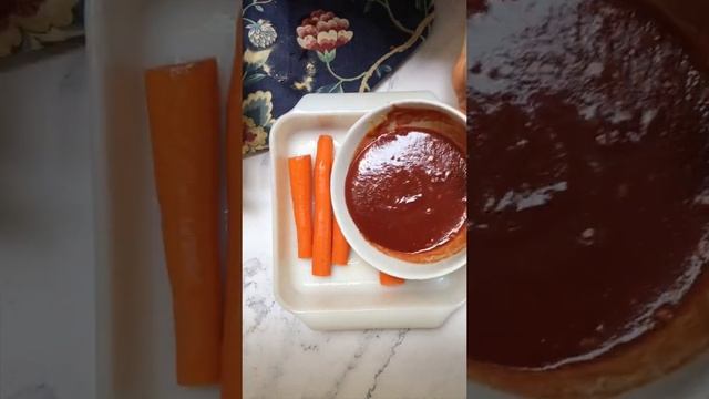 Веганские сосиски с салатом смотреть онлайн