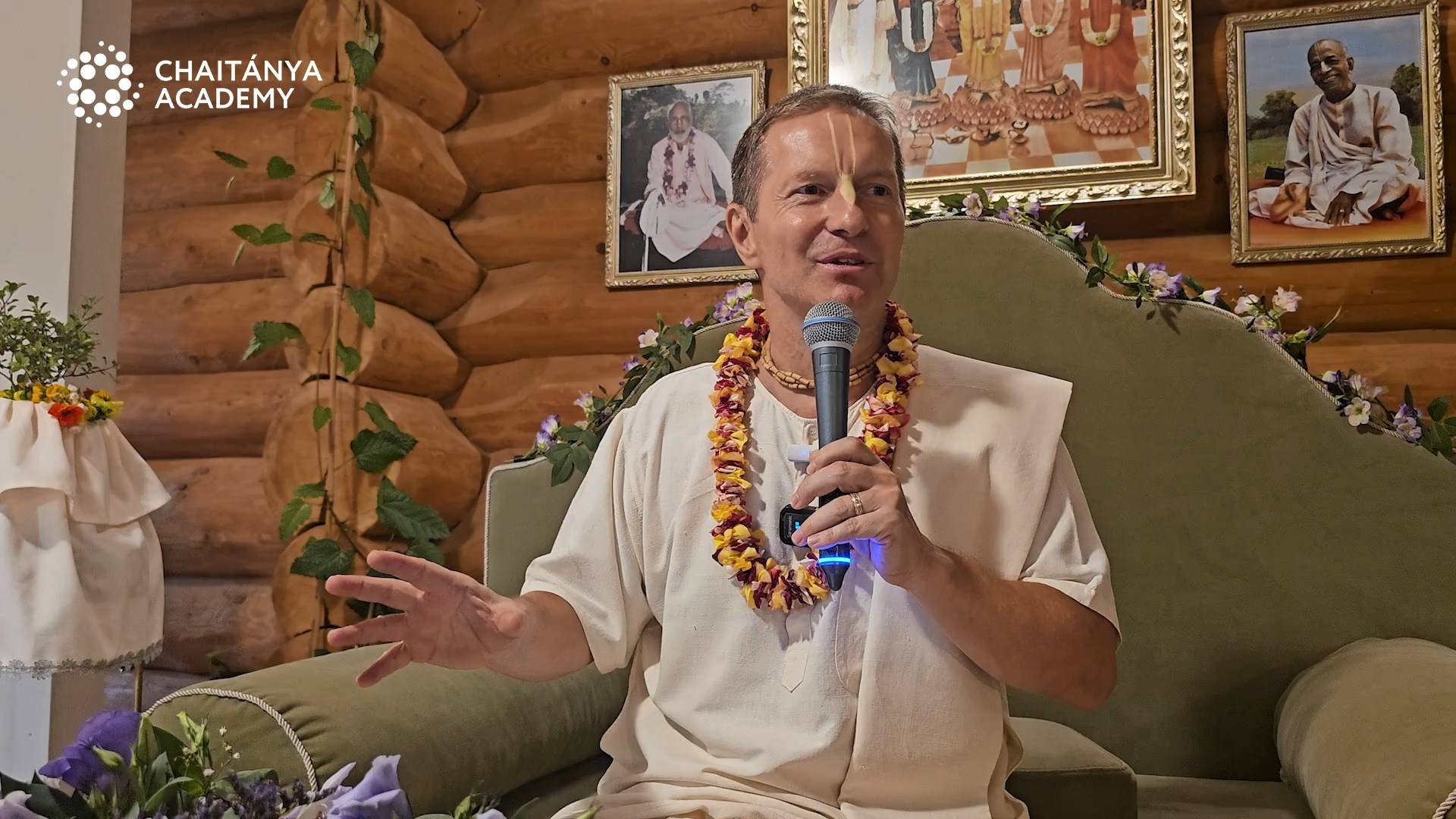 Праздник Ракшабандан и Джулана-Ятра (праздник качелей) - 2024-08-19 - Шри Прем Прайоджан