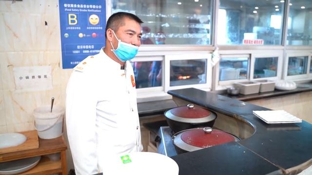 Чем приготовление плова в Синьцзяне отличается от Центральной Азии? смотреть онлайн