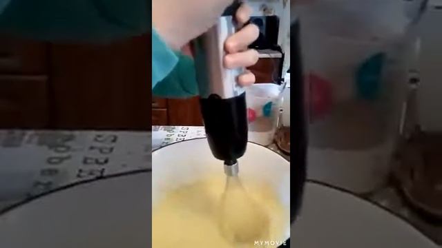 Готовом шоколадный торт😍 1\2 первая часть смотреть онлайн