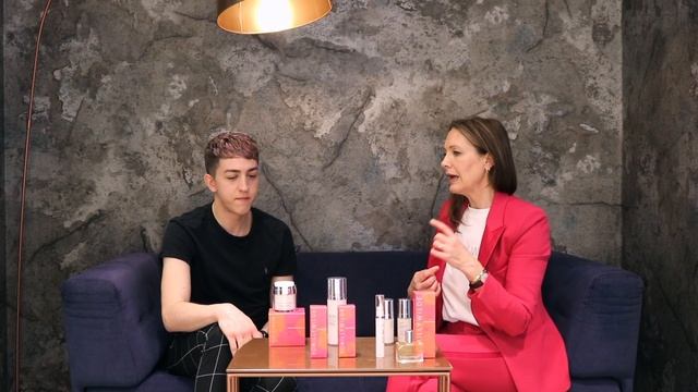 Romilly Wilde Interview - Talking Clean Beauty with founder Susie Willis || Max's Look смотреть онлайн