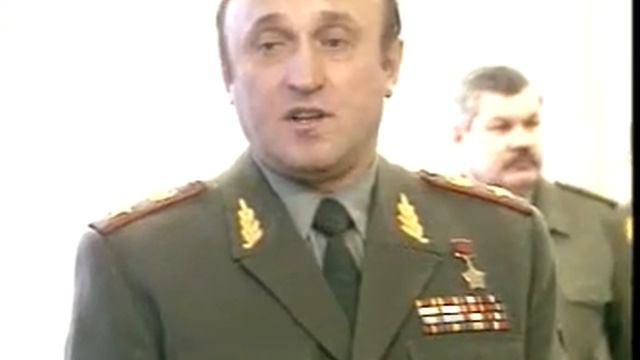 Грачев награждает солдат 26.01.1995 смотреть онлайн
