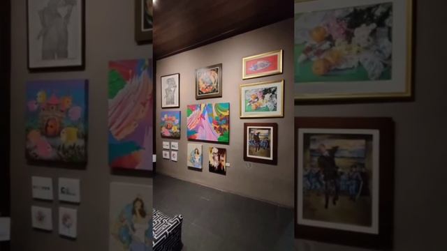 Tarragon Gril and Restaurant #roadtrip #foodtrip #shorts смотреть онлайн