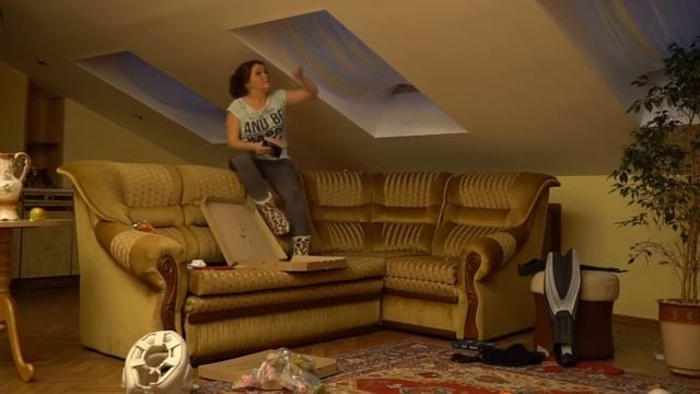 Девушки и книги... Не для слабонервных!