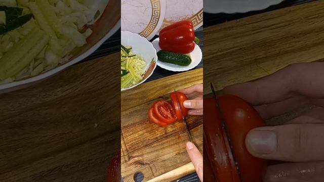 🥗🥗🥗#салаты #выпечка #рецепты #еда #блюдо #десерты #кухня #пироги #торты #лепешки смотреть онлайн