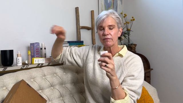 SEPHORA MINI HAUL & FIRST IMPRESSIONS | BEAUTY OVER 50 смотреть онлайн