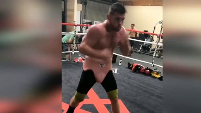 CANELO ALVAREZ ALMOST 90% NOW CONDITION FOR THIS COMING FIGHT WITH DMITRIY BIVOL | SCARY POWER смотреть онлайн