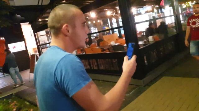 Видяхме Малкия Мук на Витошка и го накарахме да направи видео поздрав #4k смотреть онлайн