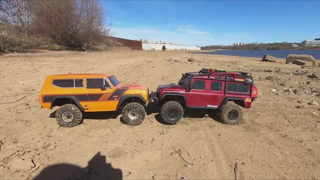 Сравнил LR Defender  и бюджетный GEN8 4x4