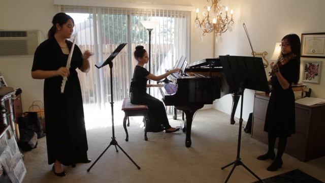 JCM Group 8 - Cesar Cui - Five Pieces for Flute, Violin, and Piano, op. 56 movements 3 & 4 смотреть онлайн