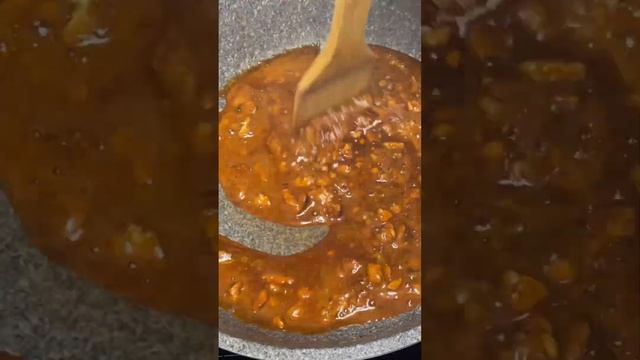 Тыква с соленой карамелью и орехами смотреть онлайн