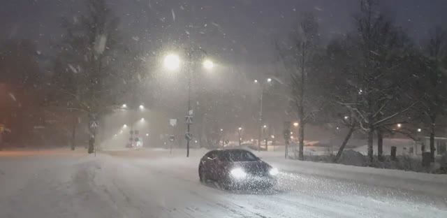 Из Финляндии с Православным Рождеством приветствие МАМЕ, БРАТУ, Елене в Италию и всем-всем! смотреть онлайн