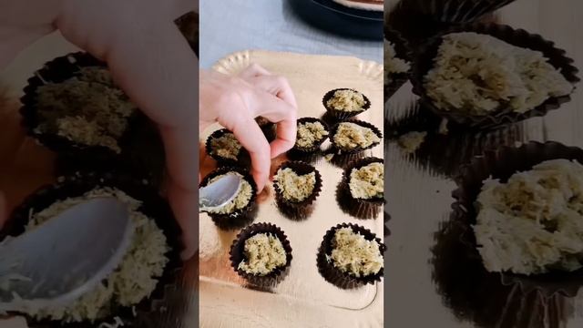 КОНФЕТЫ С ТЕСТОМ КАТАИФИ И ФИСТАШКОВЫМ КРЕМОМ 🍫 смотреть онлайн