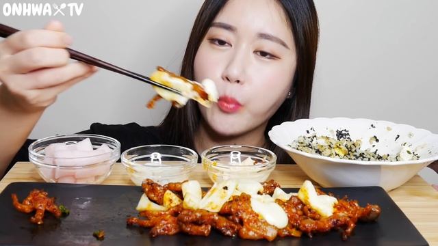 SUB)ASMR 무뼈닭발 먹방 Chicken Feet 鶏の足 Real sound Mukbang смотреть онлайн