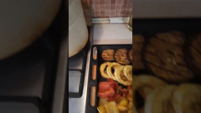 ВКУСНЫЕ ОВОЩИ ГРИЛЬ  #shorts смотреть онлайн