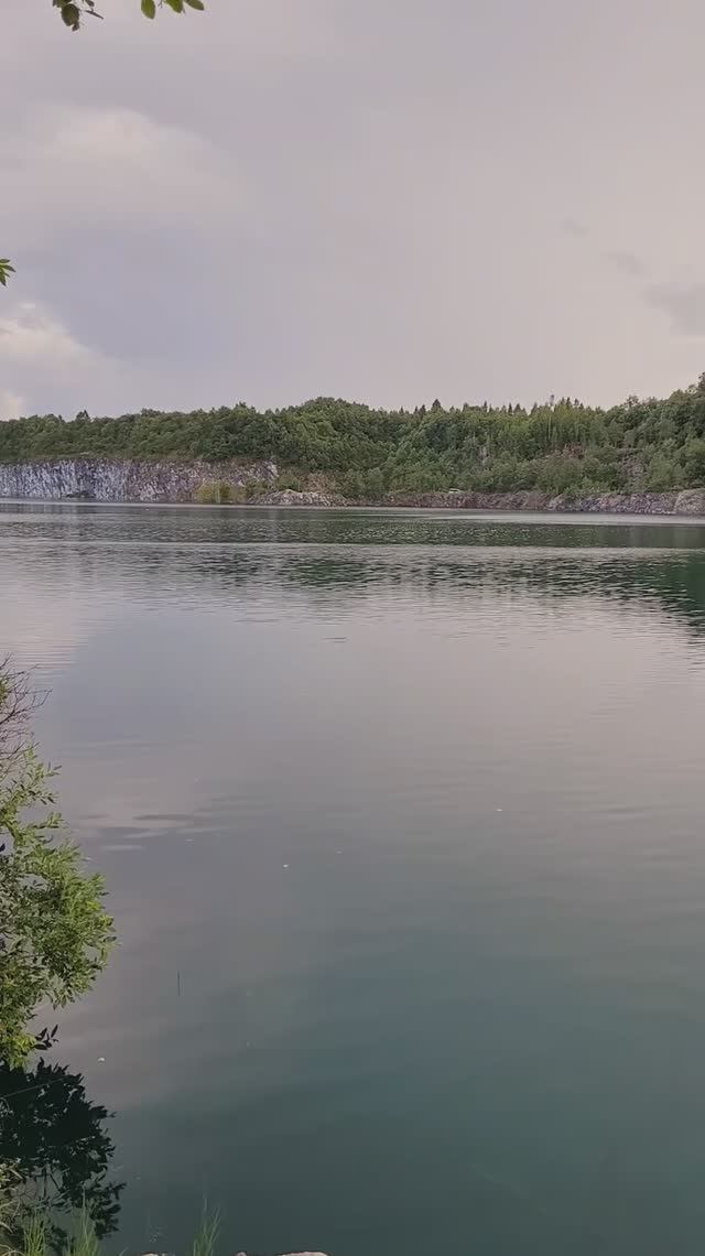 Карелия 2024. Мраморный карьер. Не Рускеала. Июль 2024г (Часть 1).mp4 смотреть онлайн