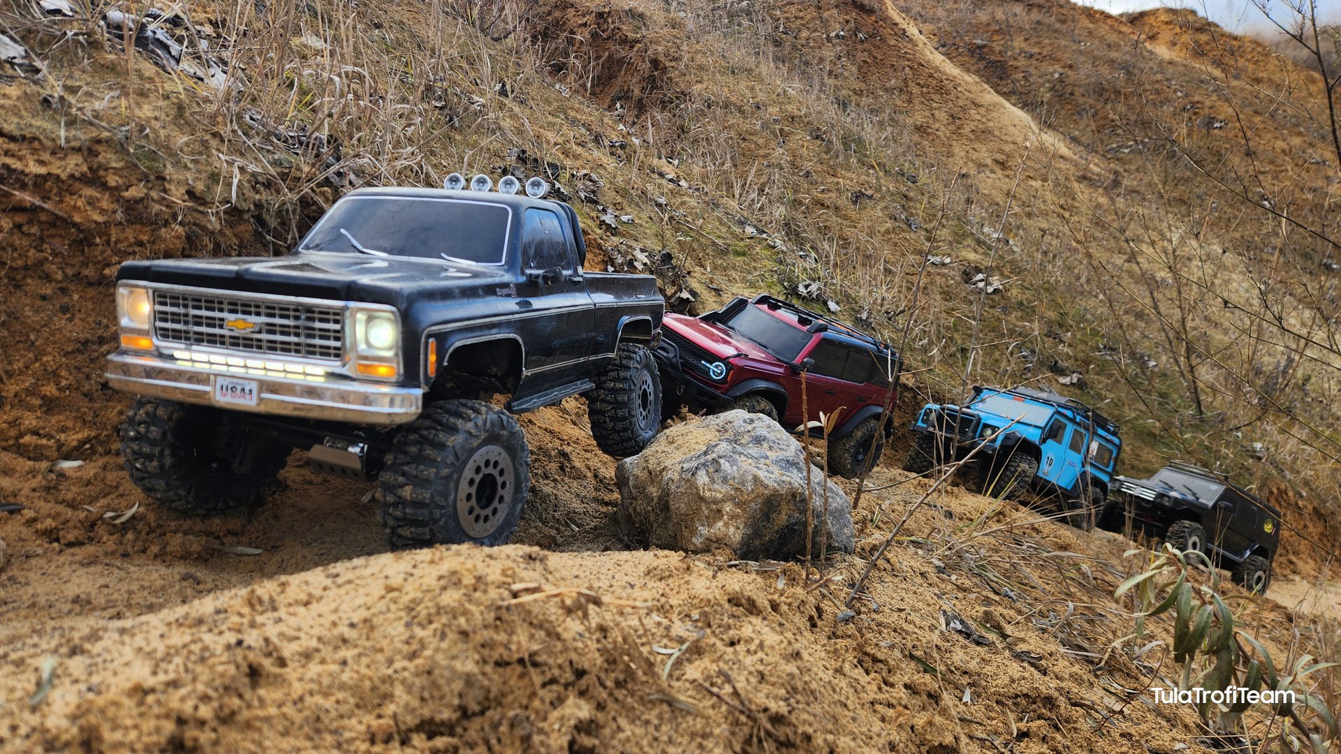 Катаемся, тестируем, отдыхаем. Тест силиконовых вставок на красном блейзере, моросит электра на trx смотреть онлайн