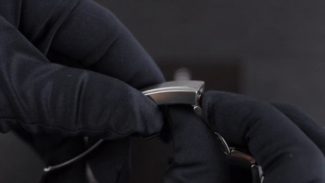 Rolex Submariner VS Tudor Black Bay Side-By-Side Comparison смотреть онлайн