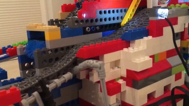 "Nudzi mi się" Kuby z Lego смотреть онлайн