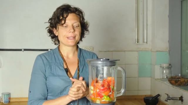 Gazpacho! receta crudivegana!lo mejor del verano! смотреть онлайн